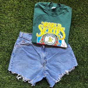 Vintage World Series Tee